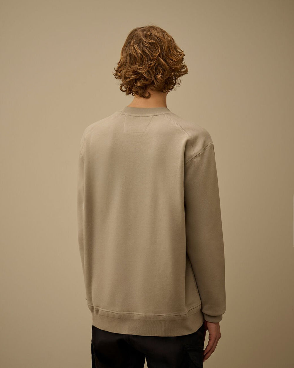 C.P. COMPANY - Diagonal Raised Fleece Crewneck Sweatshirt Beige - Lothaire