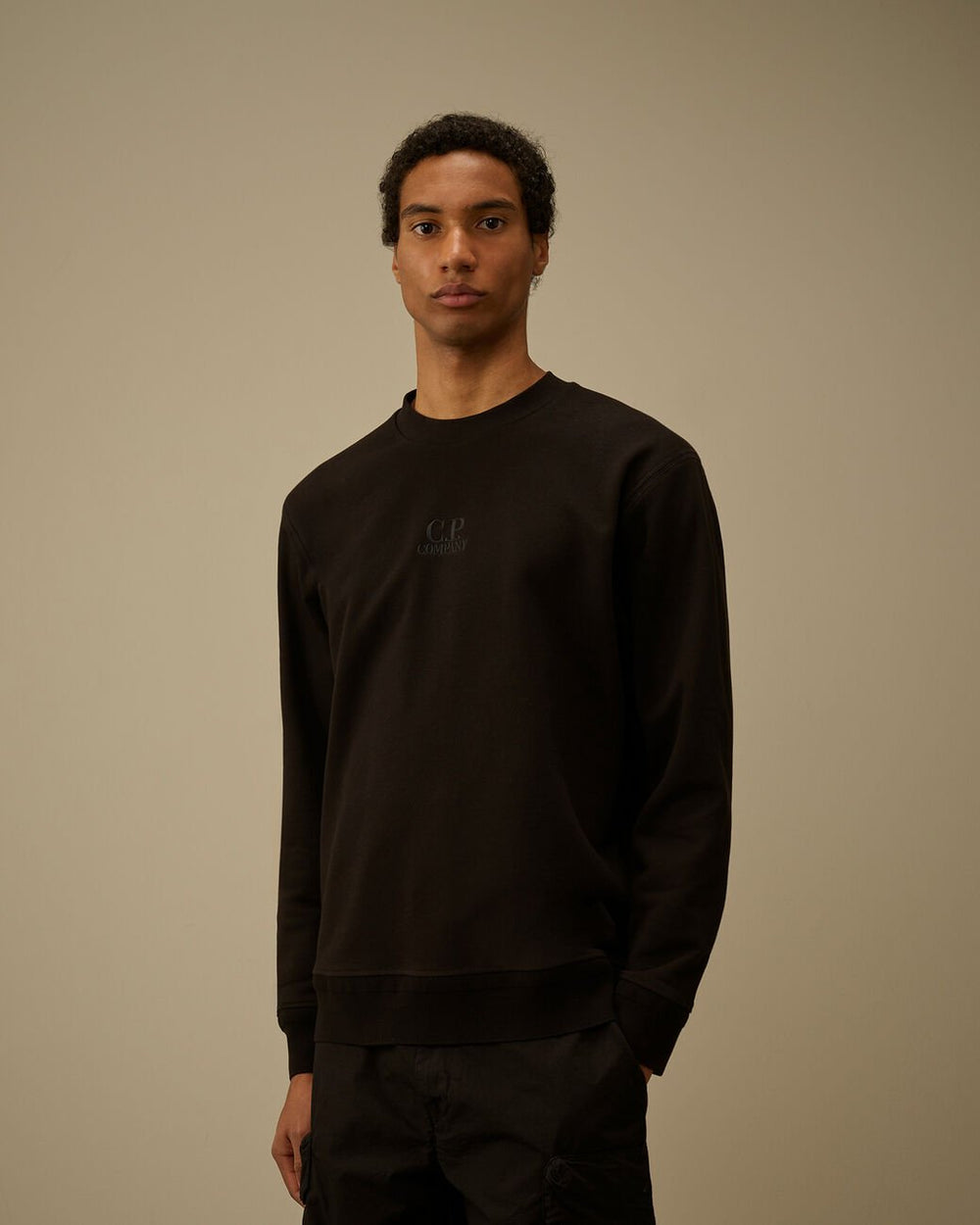 C.P. COMPANY - Diagonal Raised Fleece Crewneck Sweatshirt Noir - Lothaire