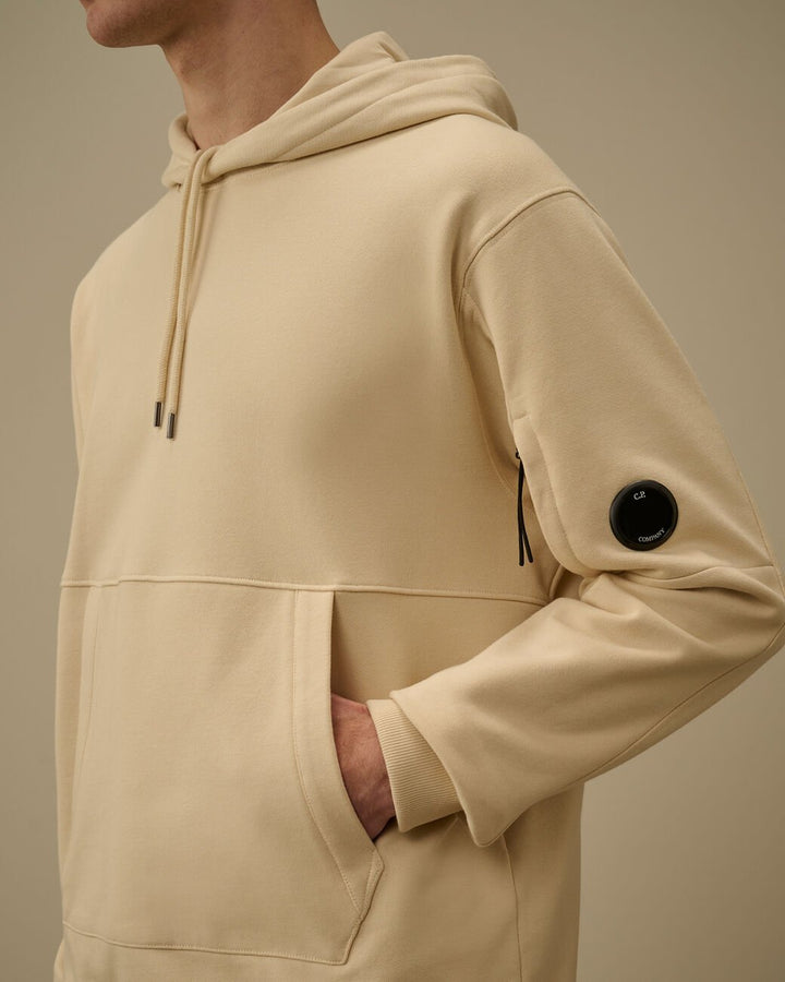 C.P. COMPANY - Diagonal Raised Fleece Hooded Lens Sweatshirt Beige crème - Lothaire