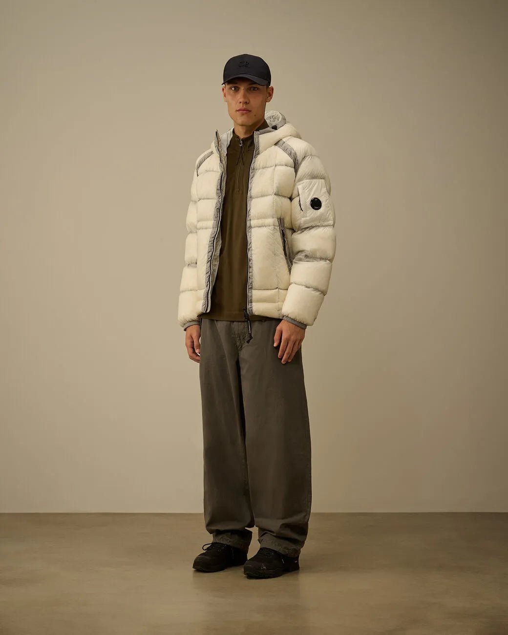 C.P. COMPANY - Doudoune D.D. Shell Hooded Down Puffer Jacket beige - Lothaire