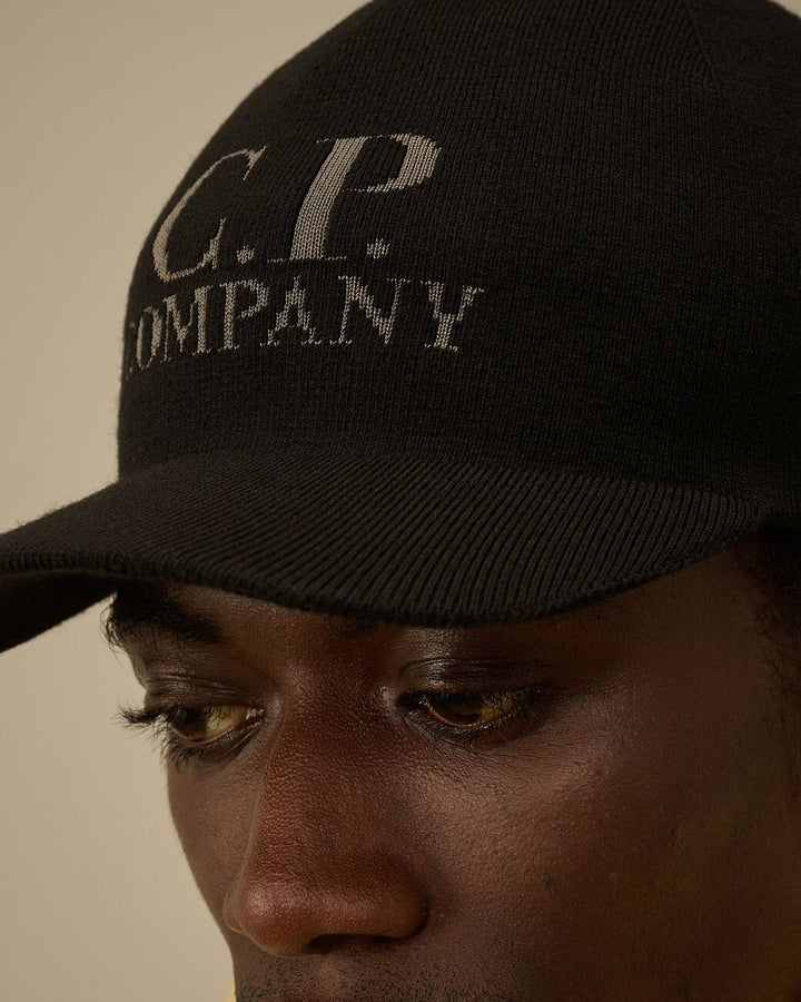 C.P. COMPANY - Extrafine Merino Wool Logo Cap Noir - Lothaire