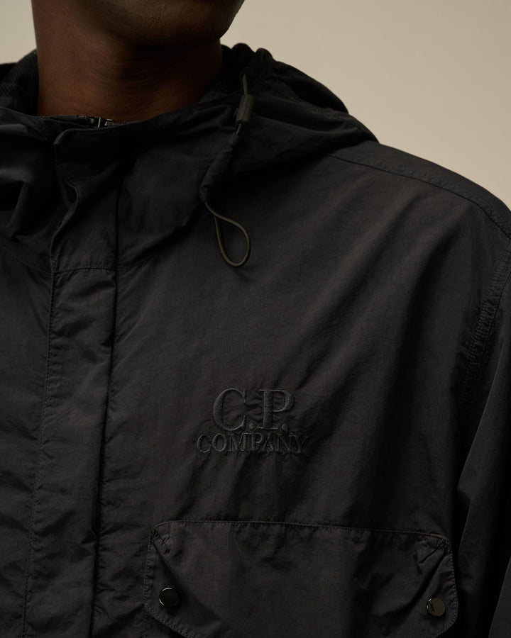 C.P. COMPANY - Flatt Nylon Goggle Jacket bleu total eclipse - Lothaire