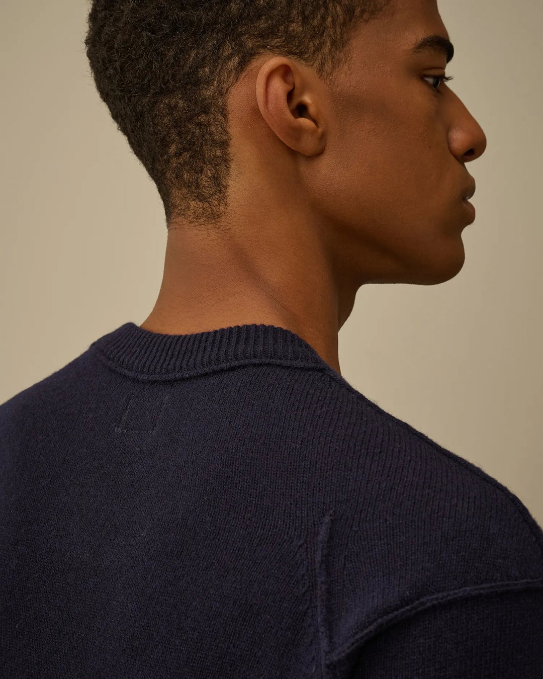 C.P. COMPANY - Lambswool GRS Crewneck Lens Sweater Total Eclipse - Lothaire