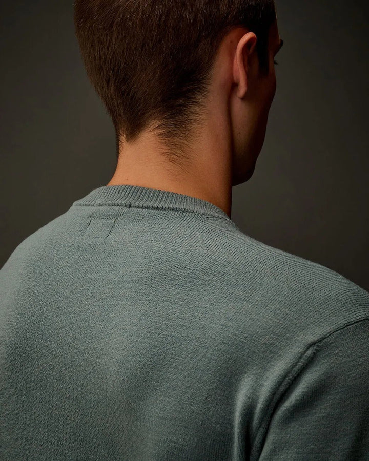 C.P. COMPANY - Metropolis Series Extrafine Merino Wool Crewneck Sweater bleu mer - Lothaire