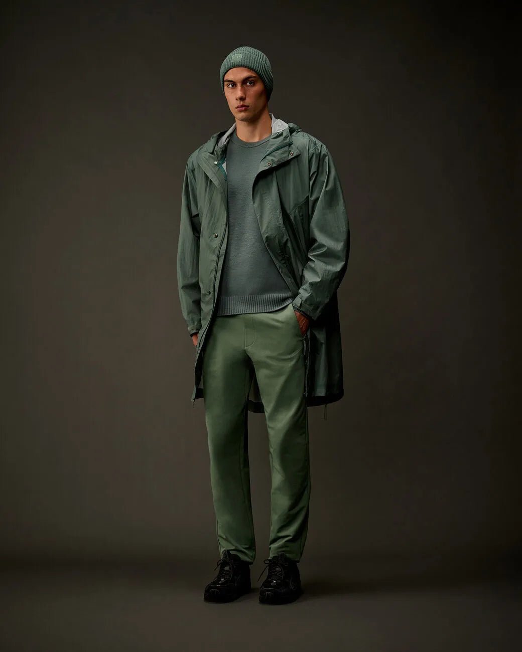 C.P. COMPANY - Metropolis Series Extrafine Merino Wool Crewneck Sweater bleu mer - Lothaire