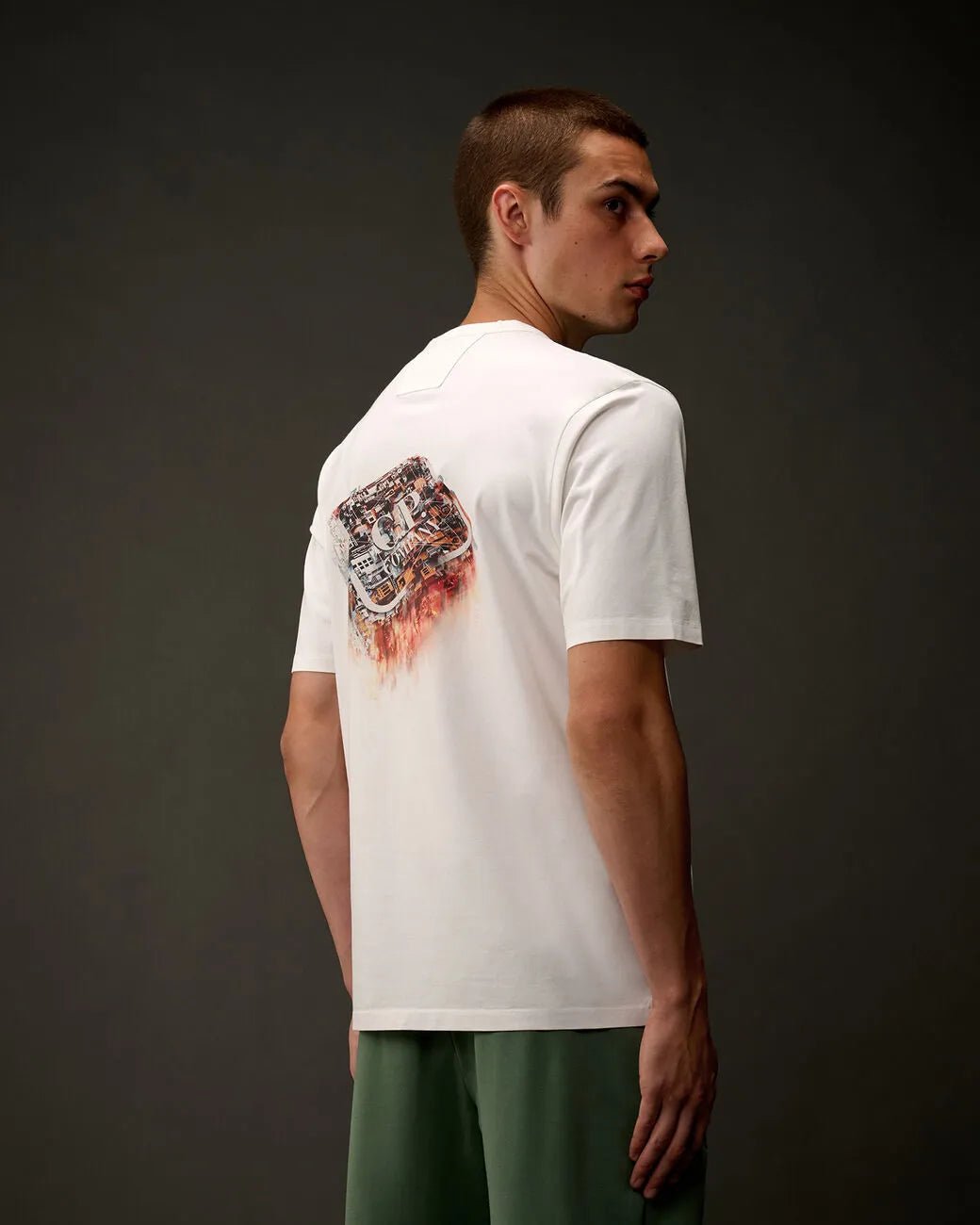 C.P. COMPANY : Metropolis Series Mercerized Jersey Short Sleeve Badge T-Shirt blanc - Lothaire