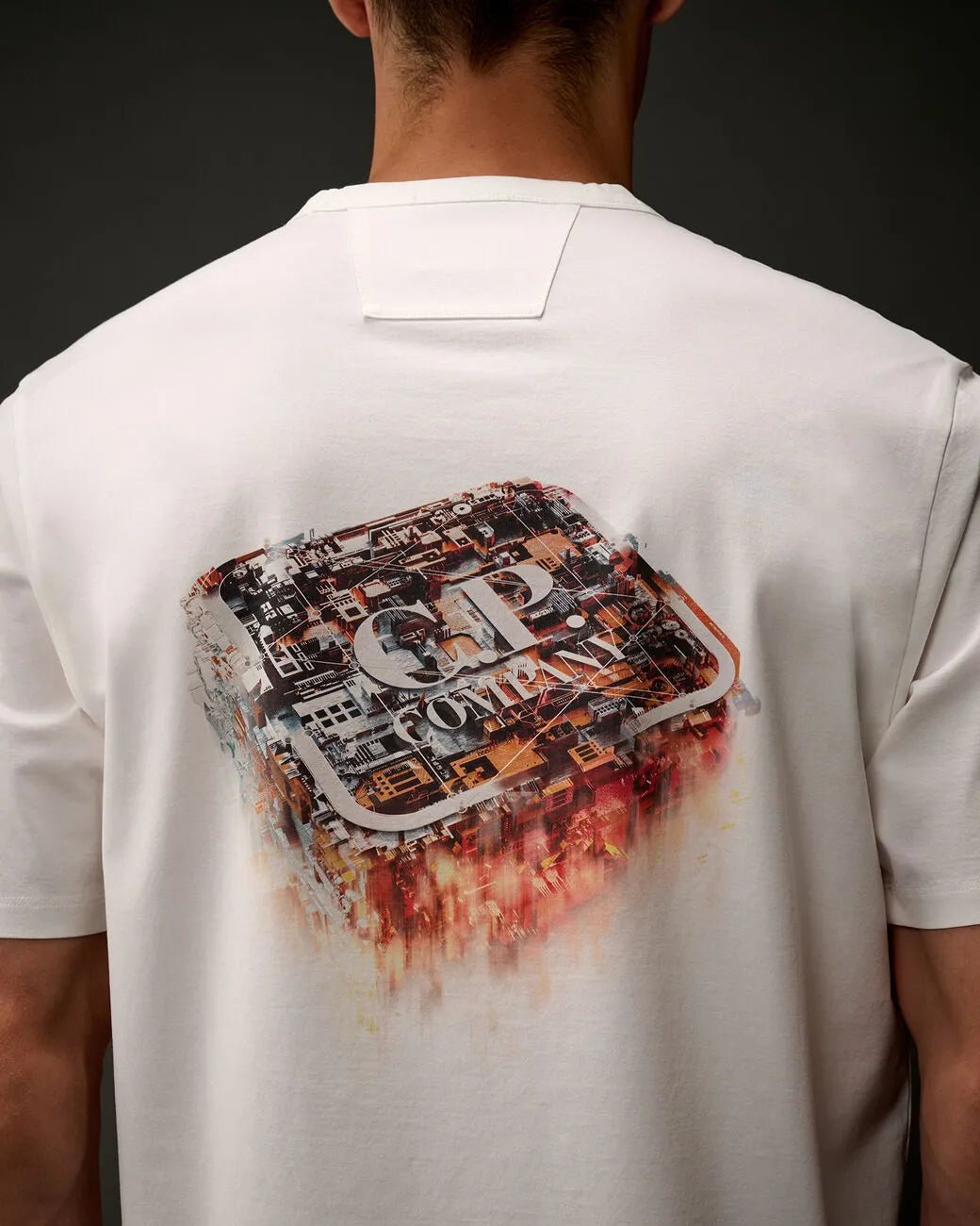 C.P. COMPANY : Metropolis Series Mercerized Jersey Short Sleeve Badge T-Shirt blanc - Lothaire