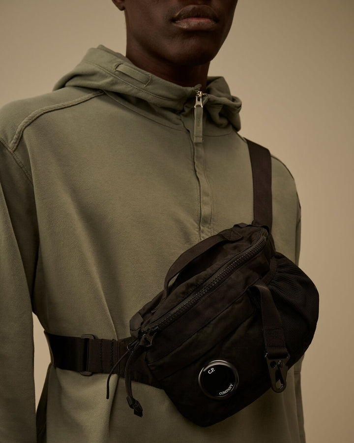 C.P. COMPANY - Nylon B Lens Waistbag Noir - Lothaire