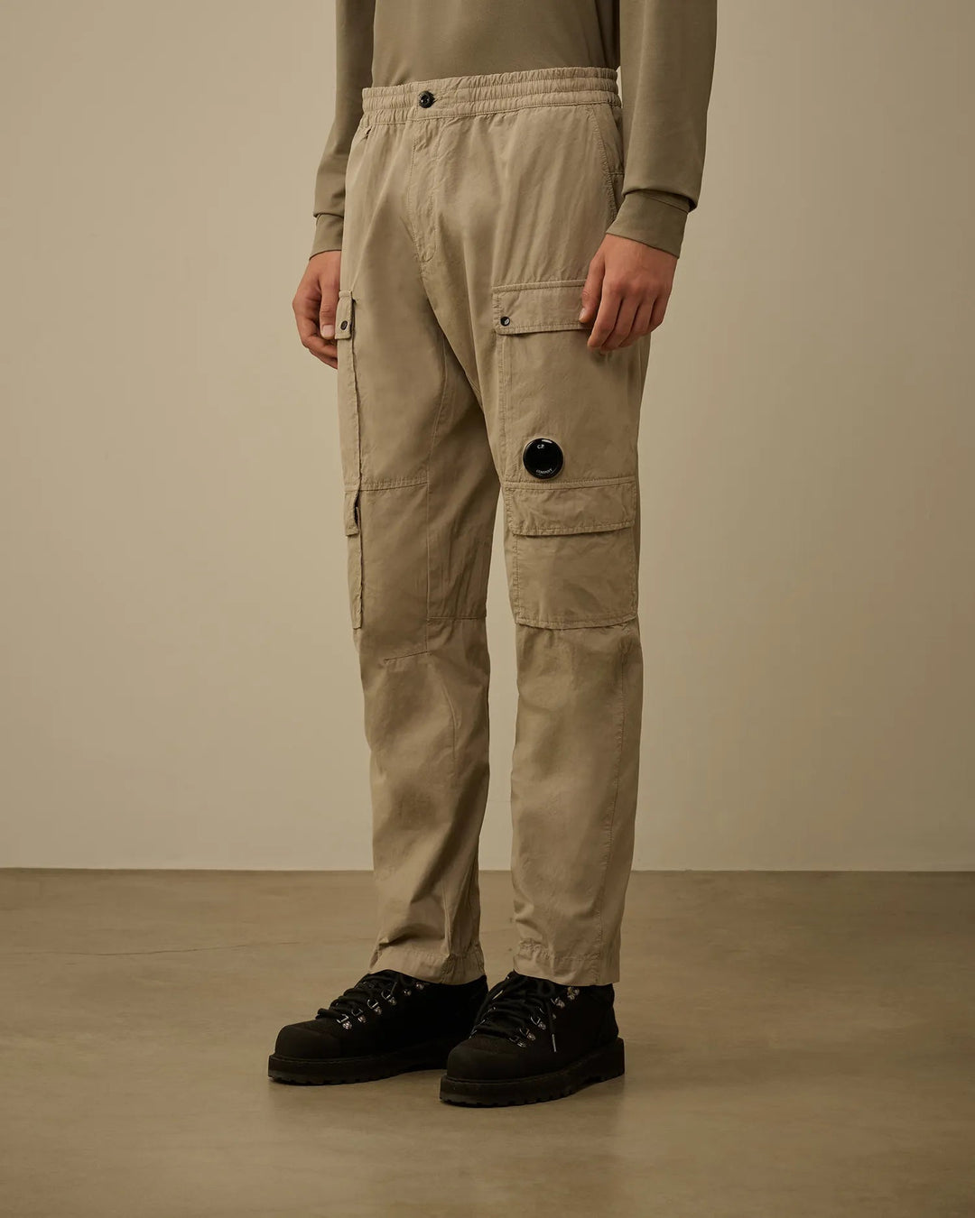 C.P. COMPANY - Pantalons cargo Microreps london fog - Lothaire