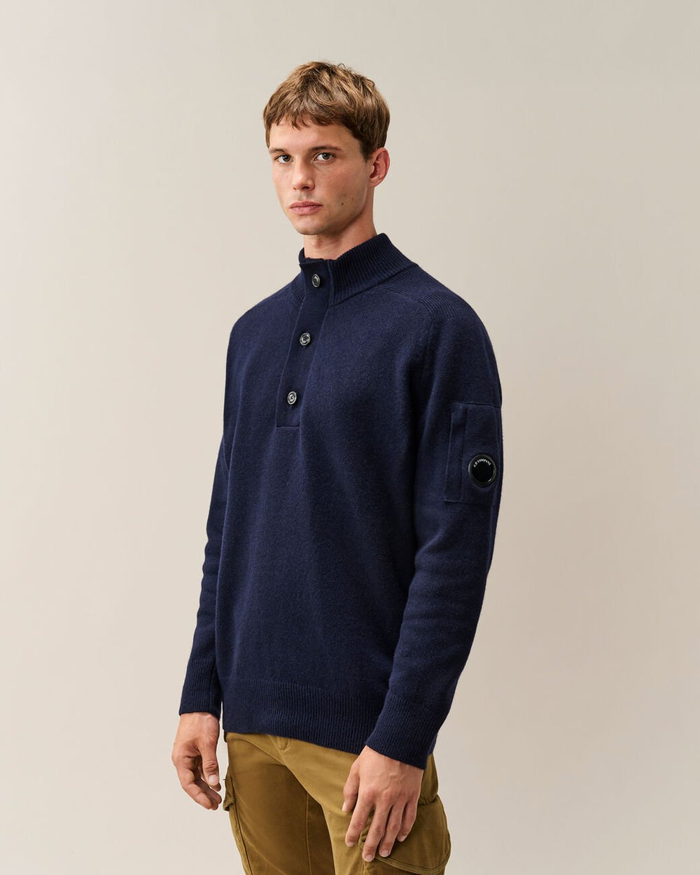 C.P. COMPANY - Pull Lambswool à Col Boutonné Bleu Nuit - Lothaire