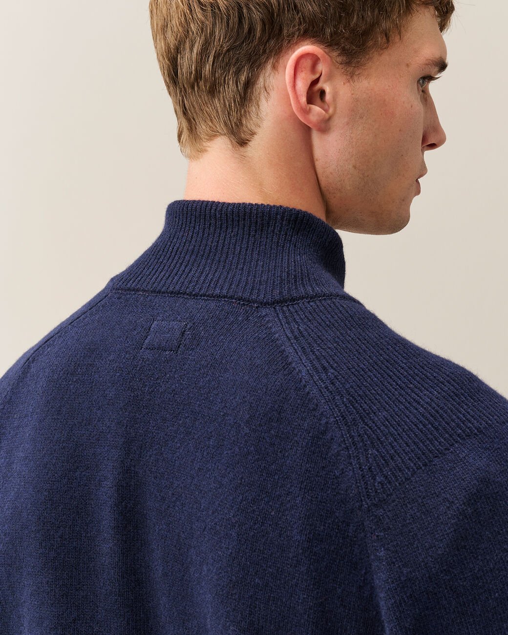 C.P. COMPANY - Pull Lambswool à Col Boutonné Bleu Nuit - Lothaire
