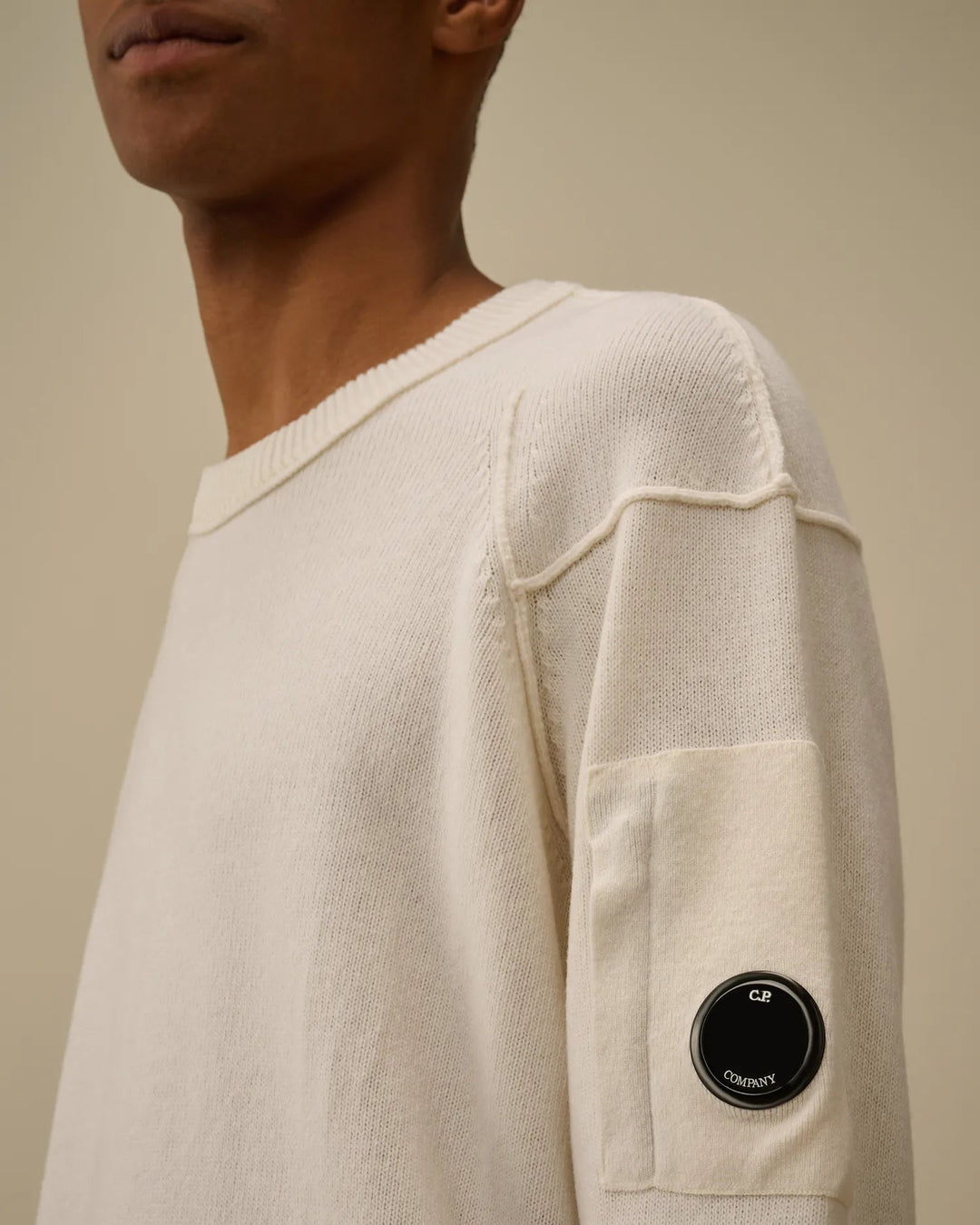 C.P. COMPANY - Pull Lambswool GRS Crewneck Lens Gauze White - Lothaire