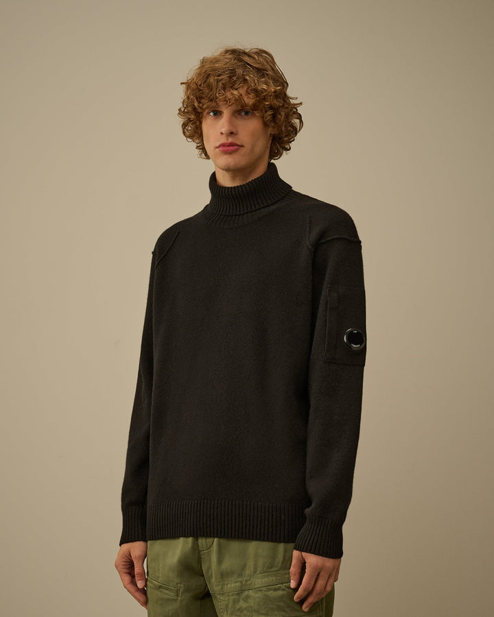 C.P. COMPANY - Pull Lambswool GRS Turtleneck Noir - Lothaire