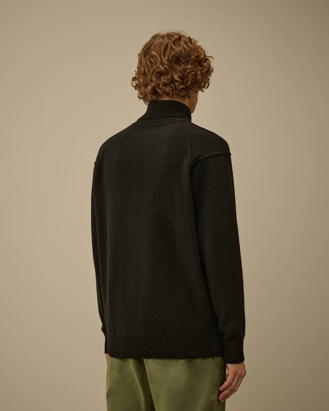 C.P. COMPANY - Pull Lambswool GRS Turtleneck Noir - Lothaire