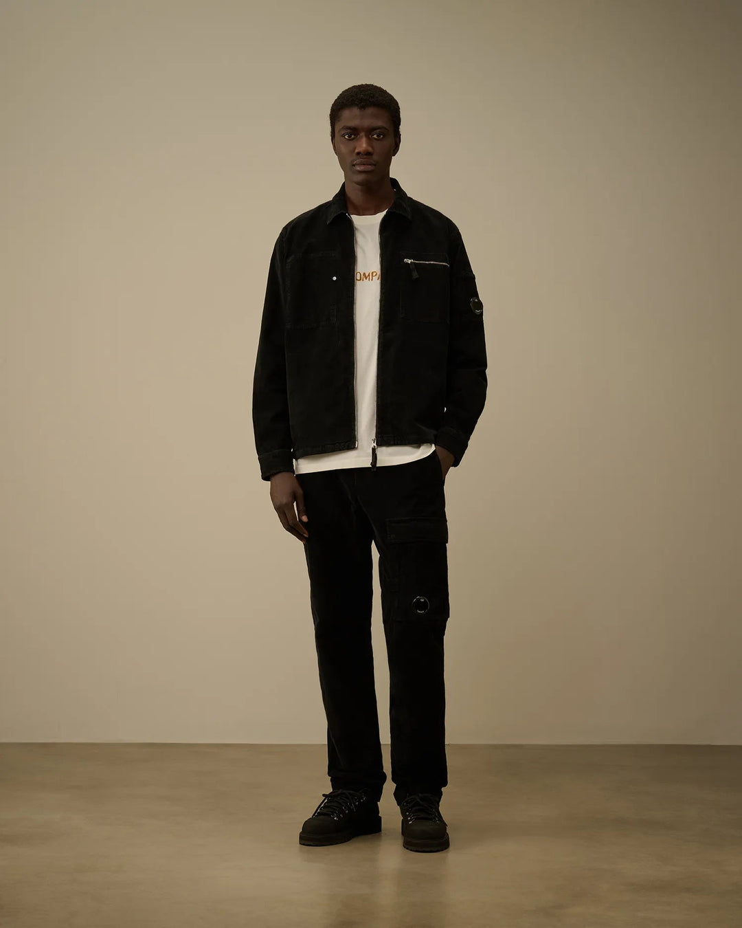 C.P. COMPANY - Surchemise Corduroy Lens Zipped Total Eclipse - Lothaire