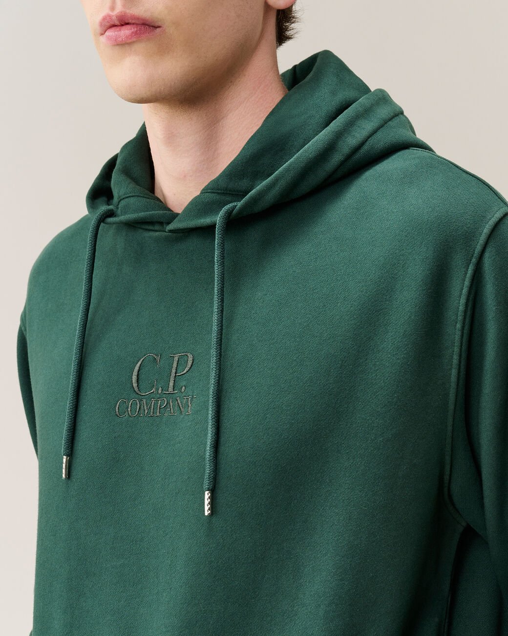C.P. COMPANY - Sweat à capuche en molleton diagonal Vert Pin - Lothaire