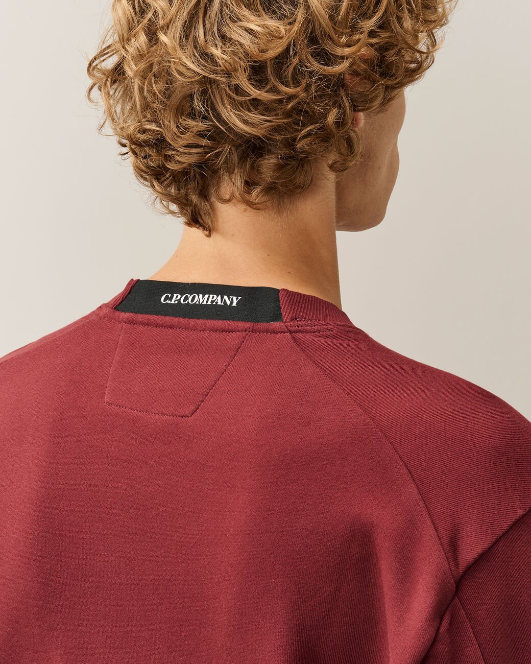 C.P. COMPANY - Sweat-shirt Diagonal Raised Fleece Lens Rouge Andorre - Lothaire