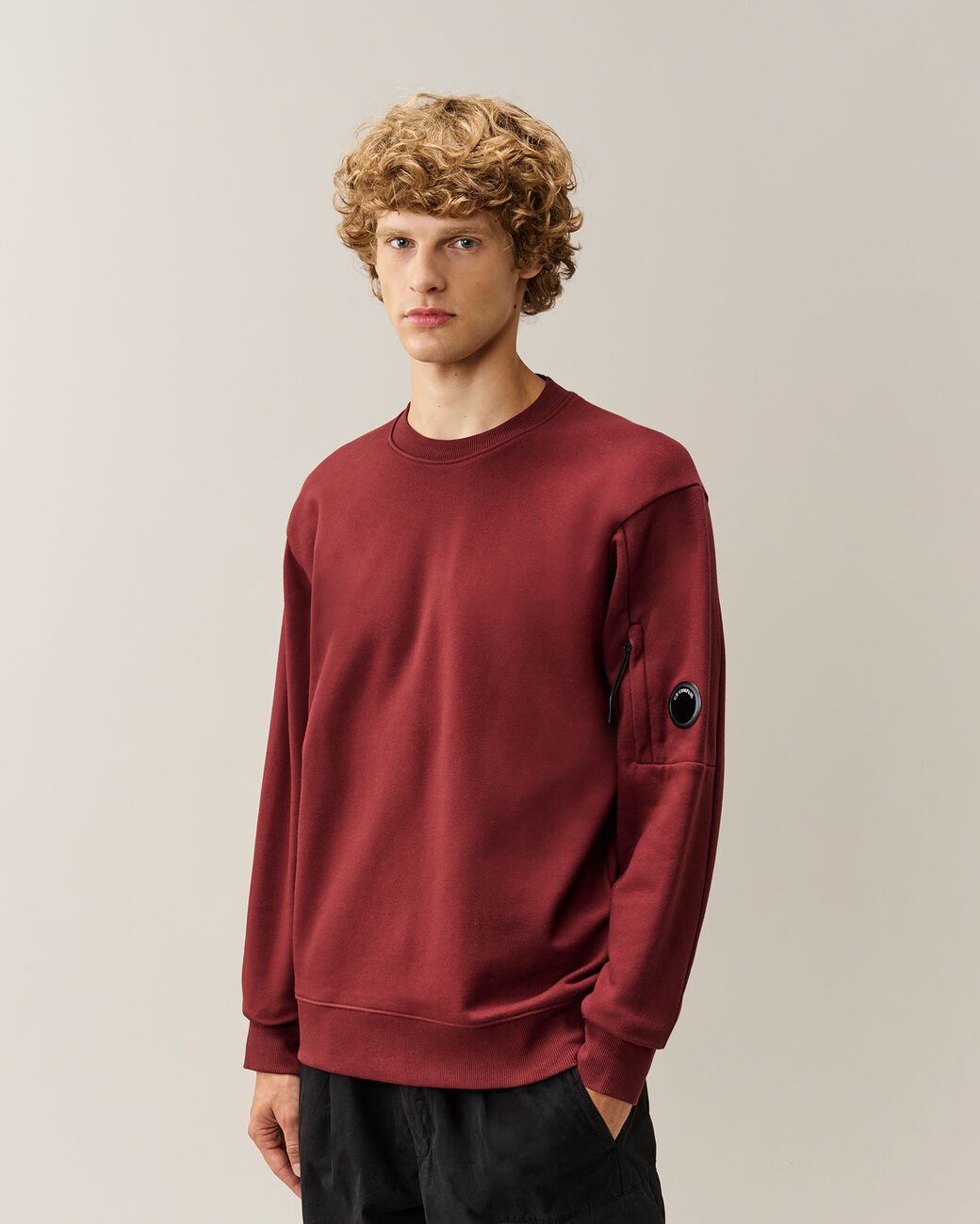 C.P. COMPANY - Sweat-shirt Diagonal Raised Fleece Lens Rouge Andorre - Lothaire