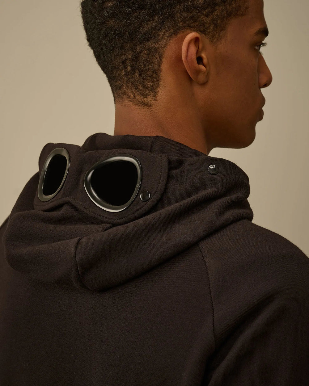 C.P. COMPANY - Sweatshirt Diagonal Raised Fleece Goggle Noir - Lothaire