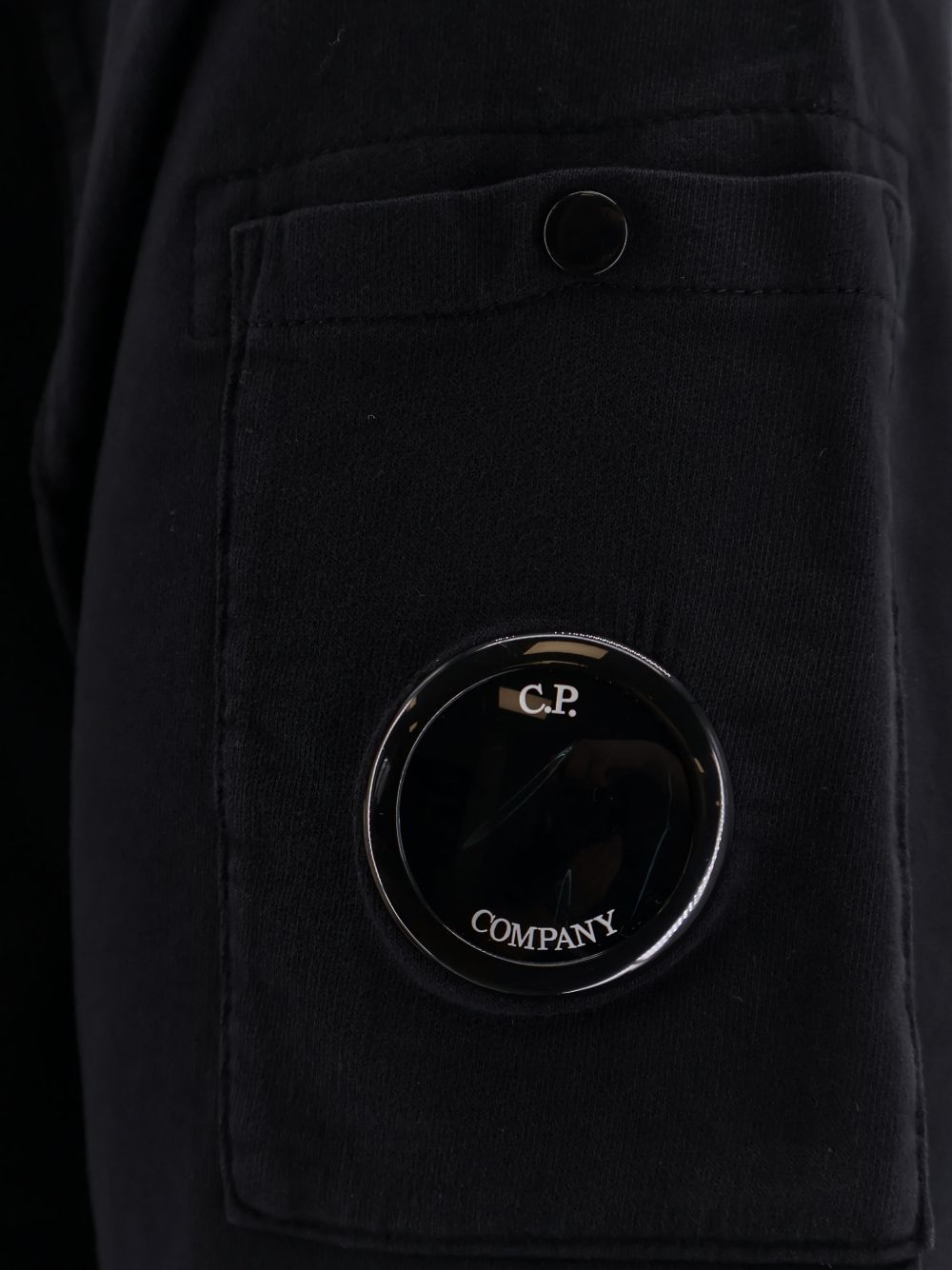 C.P. COMPANY - T-shirt à Poche sur la Manche Noir - Lothaire