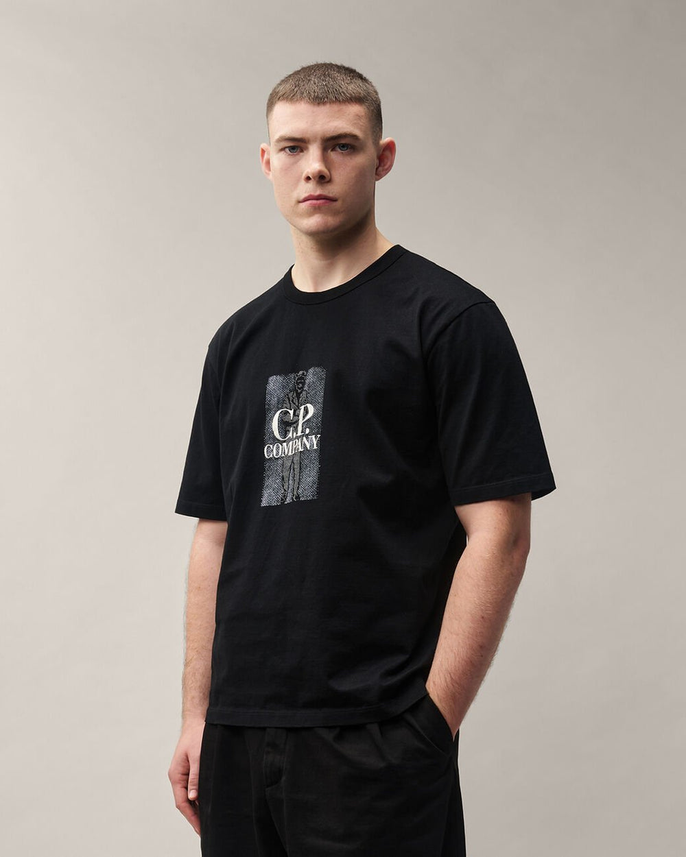 C.P. COMPANY - T-shirt Twisted Chest Logo en jersey mercerisé 30/2 Noir - Lothaire