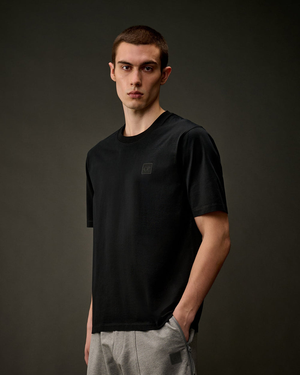 C.P. COMPANY - The Metropolis Series Mercerized Jersey Chest Logo T-Shirt noir - Lothaire