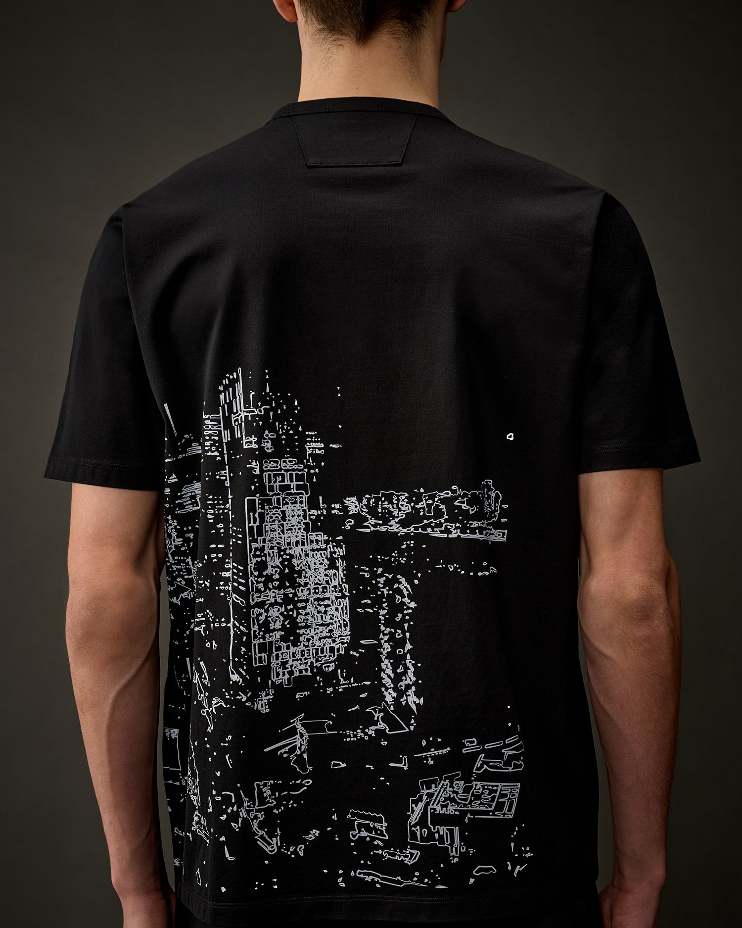 Tシャツ・カットソー C.P. COMPANY 'The Metropolis Series' T-shirt Black C.P.COMPANY シーピーカンパニー メンズ カットソー Tシャツ