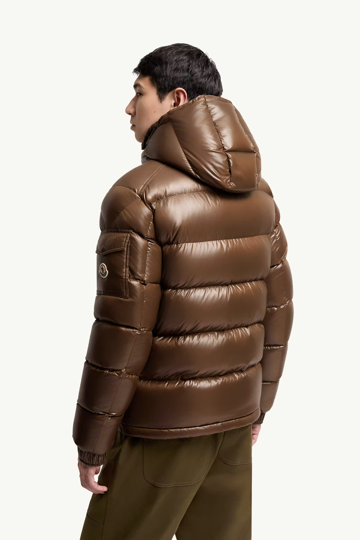 MONCLER - Doudoune courte à capuche Moncler Maya Marron