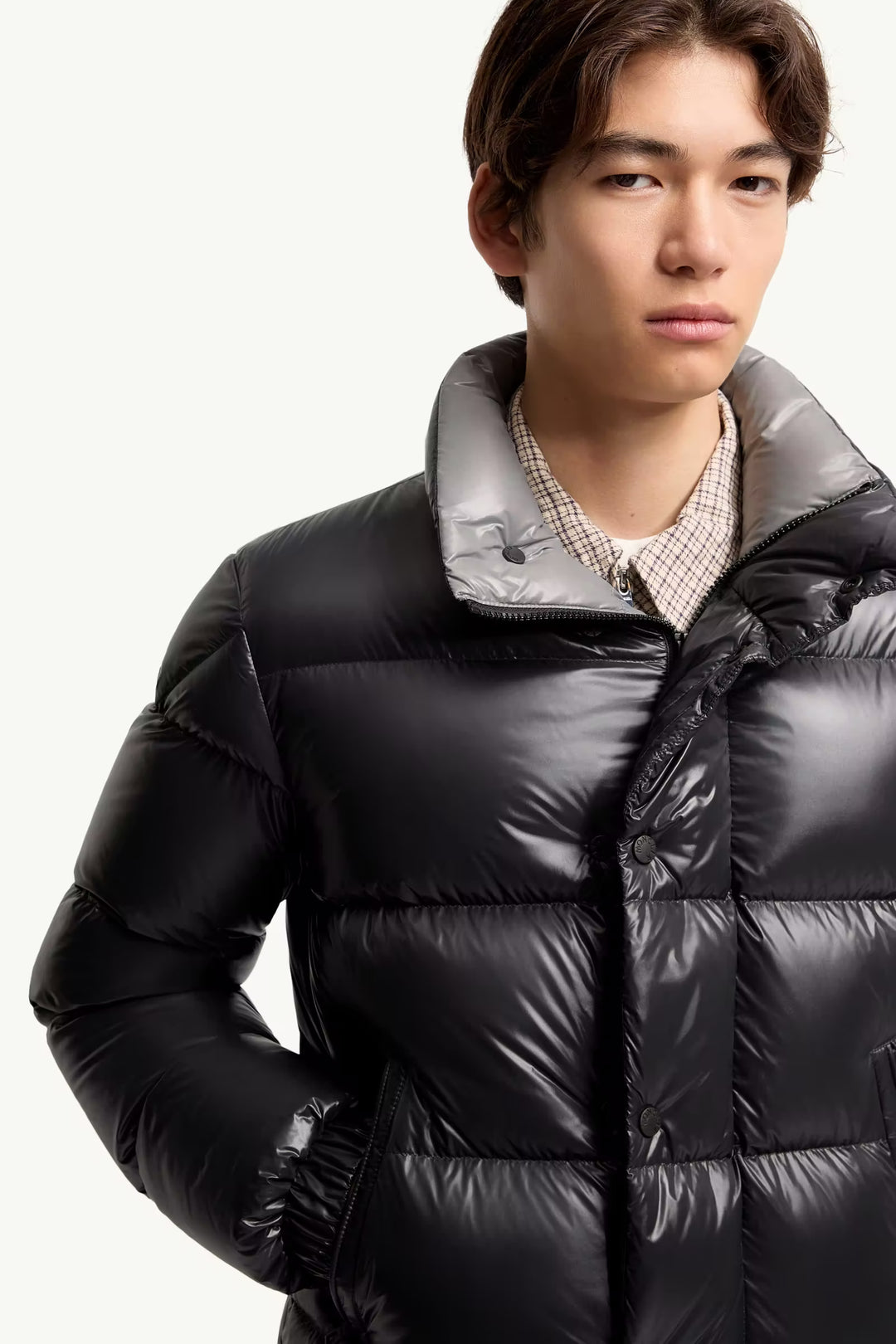 MONCLER - Doudoune courte Brendola laquée Noir