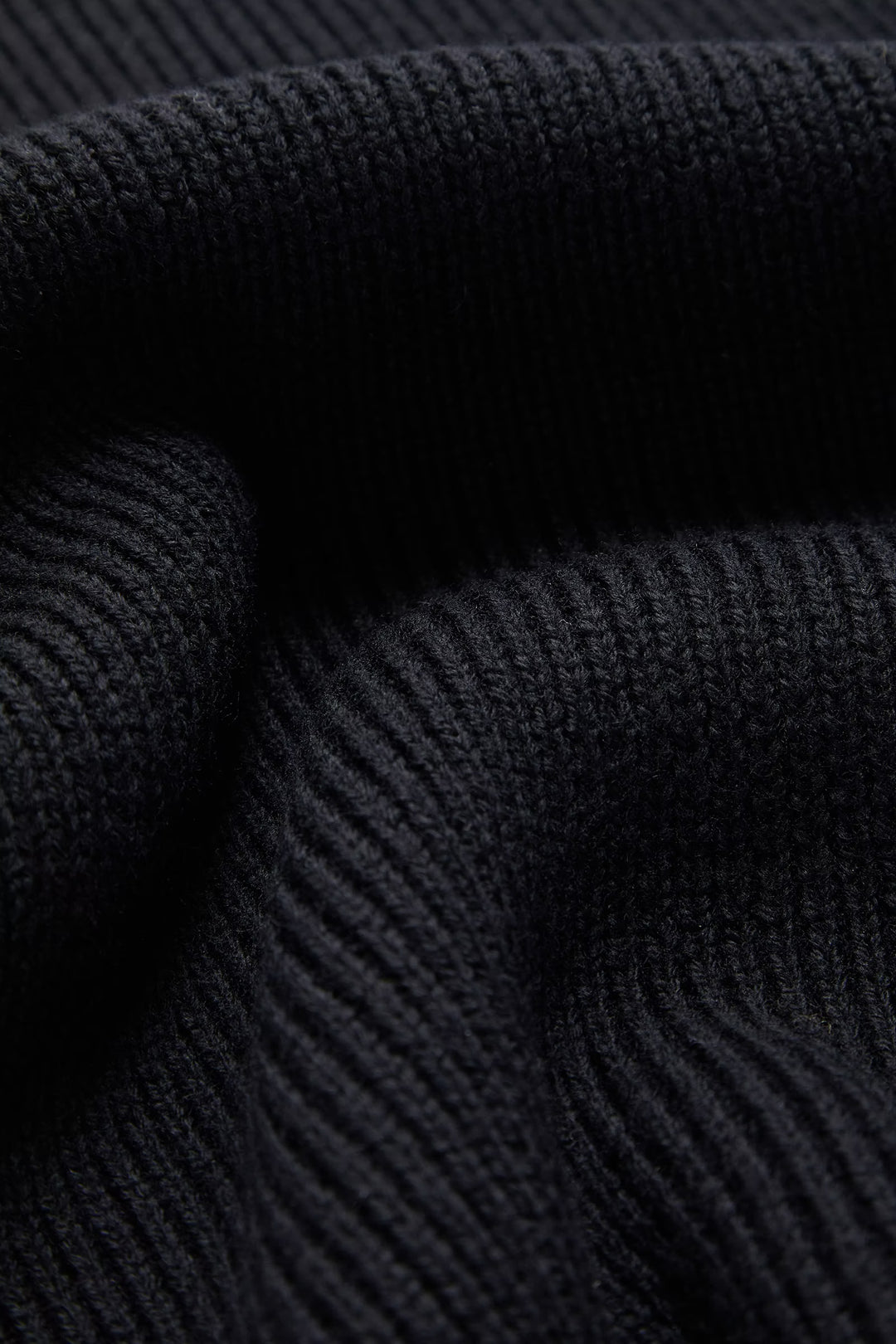 MONCLER - Écharpe en laine vierge Noir