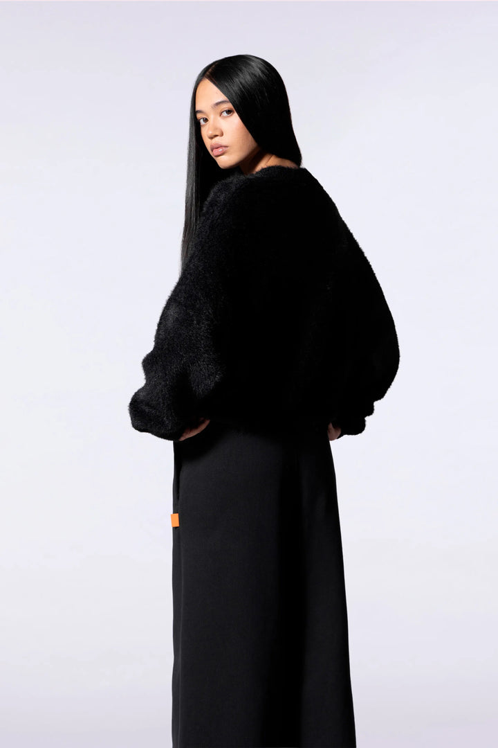 GERTRUDE - Pull en maille duveteuse Ida Noir - Lothaire