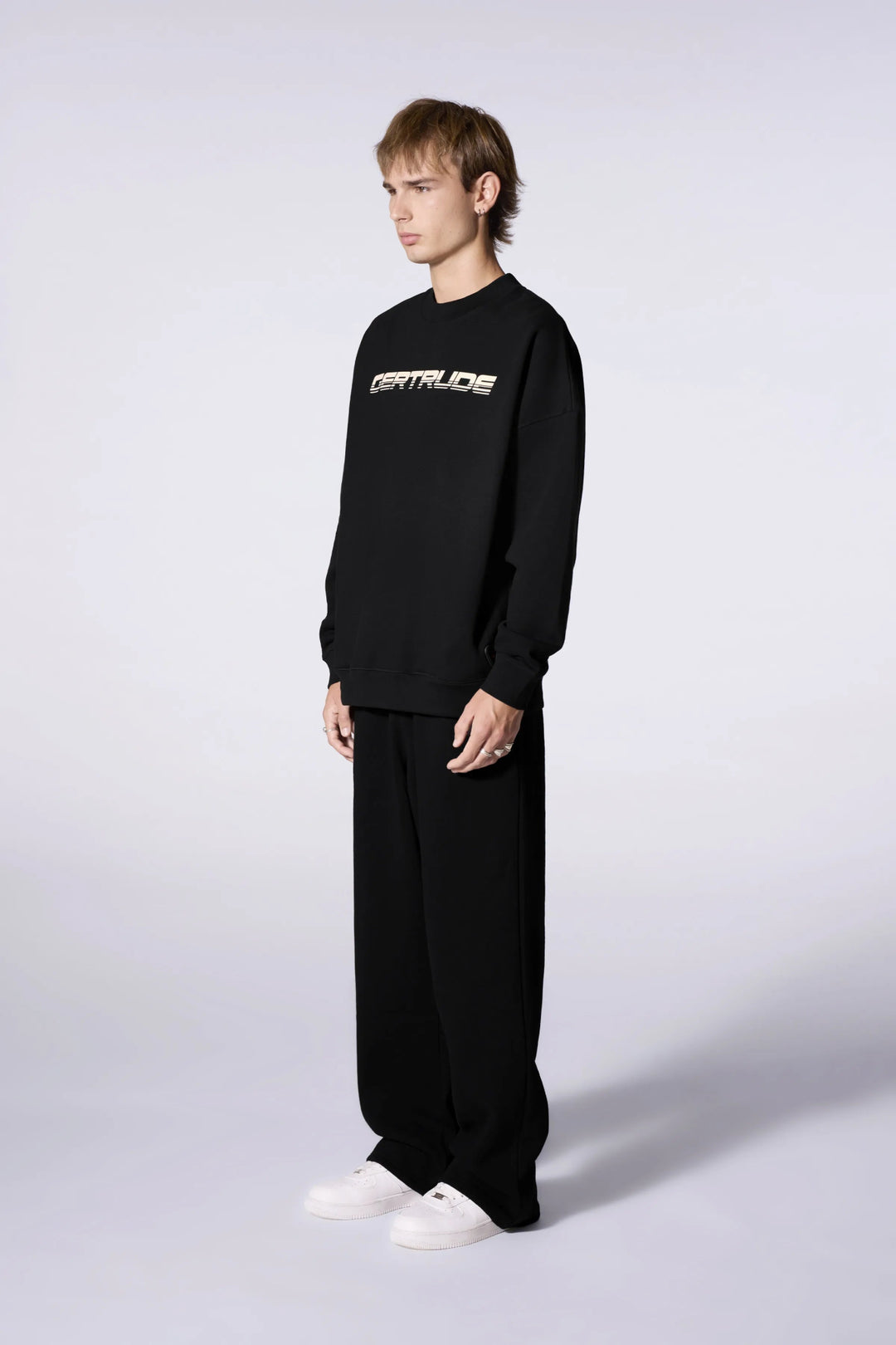 GERTRUDE - Sweatshirt oversize col rond Ruben Speedy Noir - Lothaire