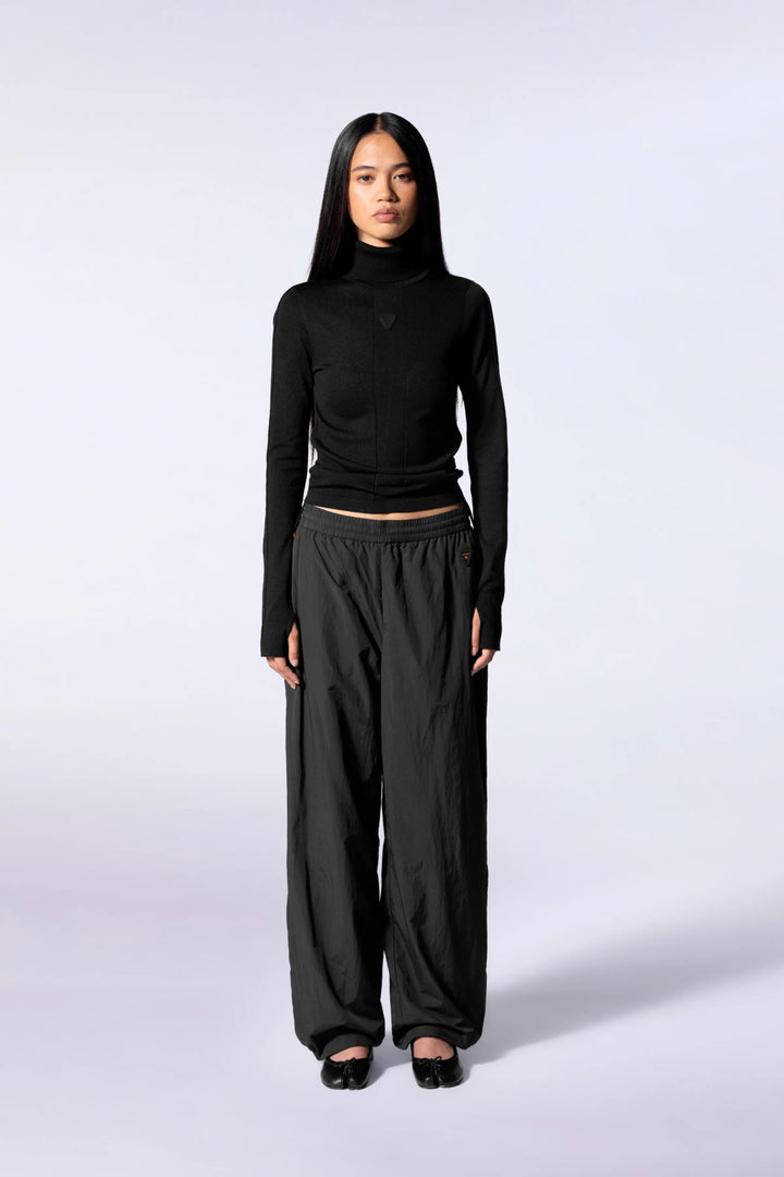 GERTRUDE - Top en maille fine Nana Noir - Lothaire
