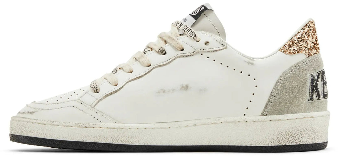 GOLDEN GOOSE - Ball Star LTD pour femme en cuir nappa et en daim avec étoile à paillettes et contrefort doré - Lothaire