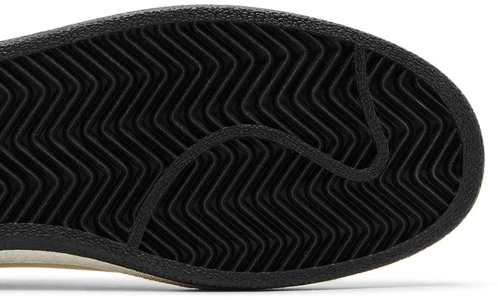 GOLDEN GOOSE - Ball Star LTD pour femme en cuir nappa et en daim avec étoile à paillettes et contrefort doré - Lothaire