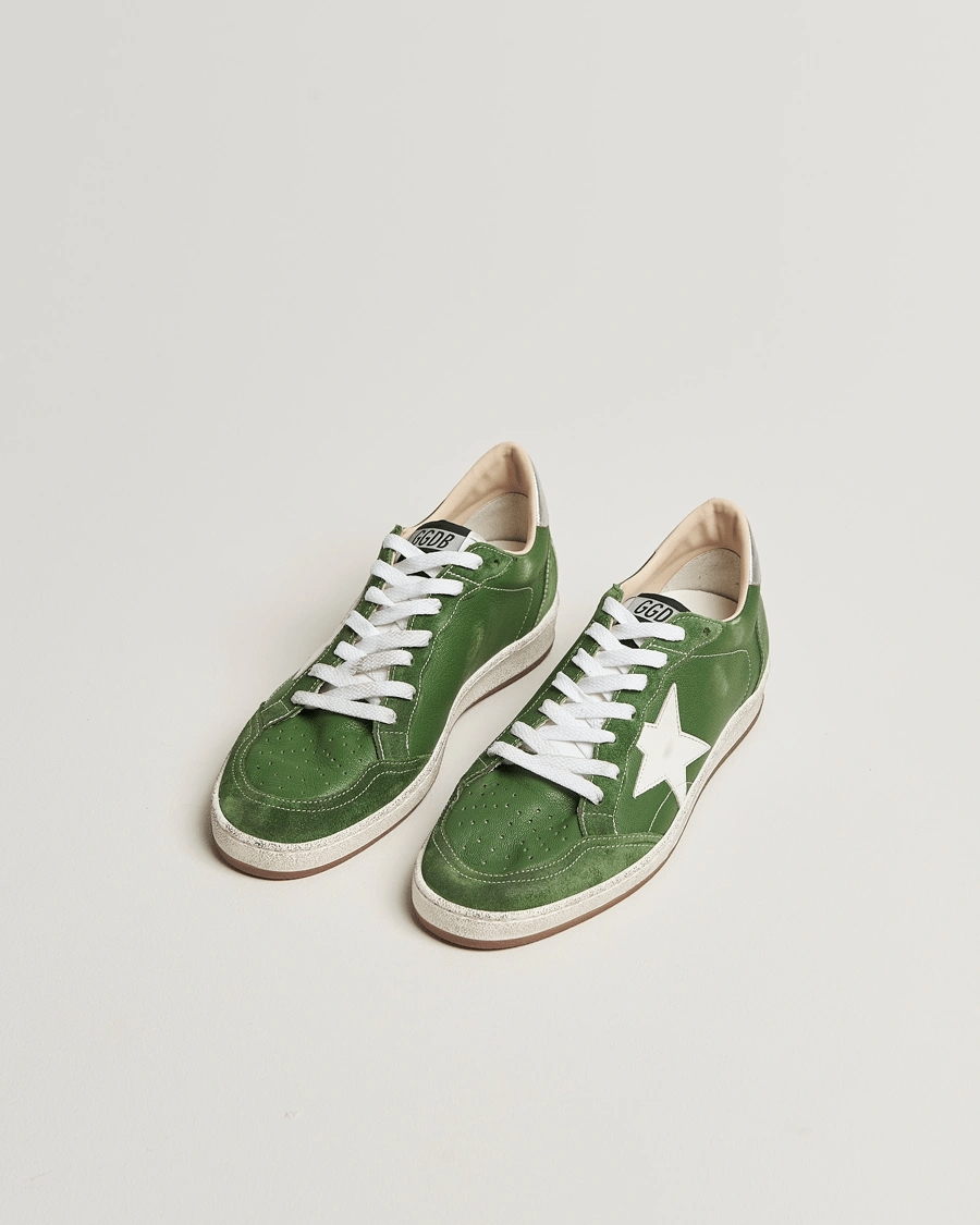 GOLDEN GOOSE - Ball Star pour homme en daim vert avec étoile blanche et contrefort en cuir argenté - Lothaire