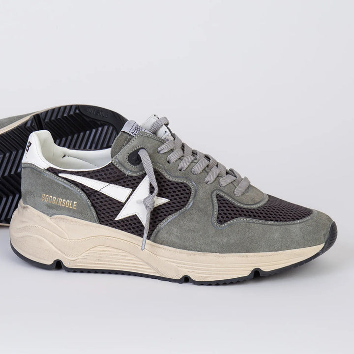 GOLDEN GOOSE - Running Sole en daim gris avec étoile et contrefort blancs - Lothaire