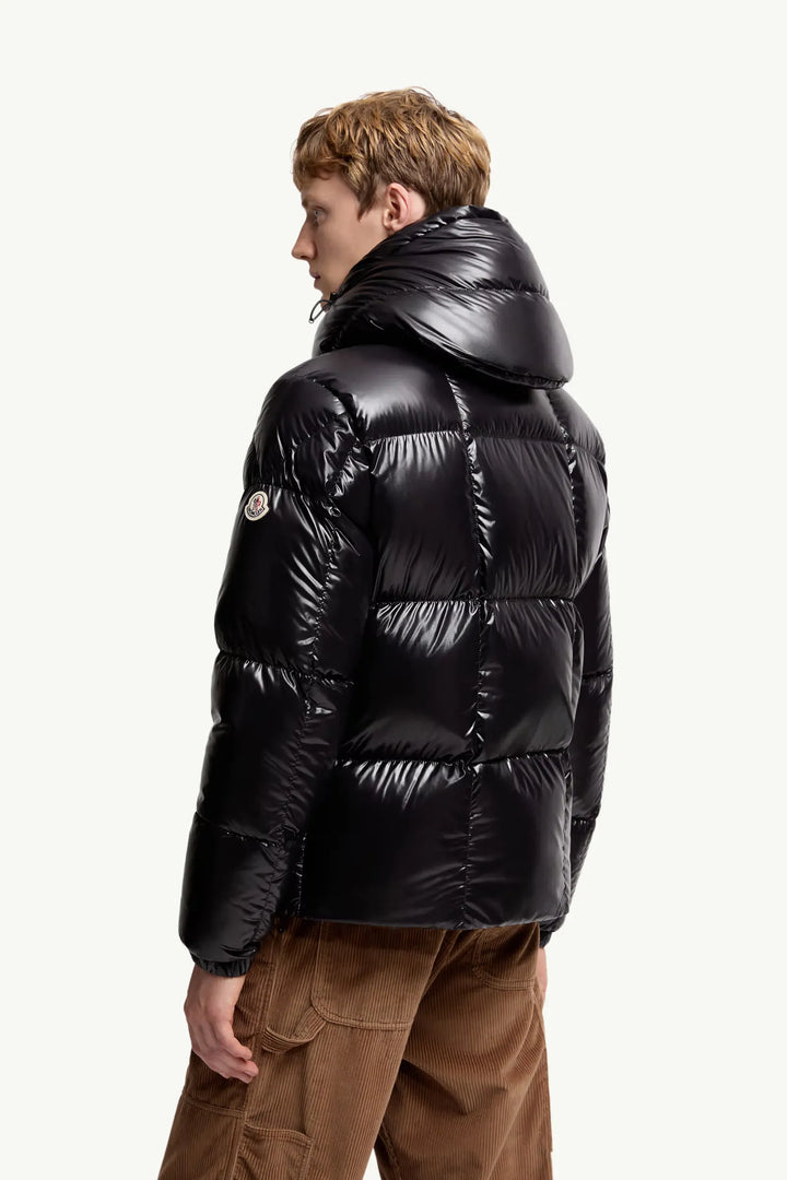 MONCLER - Doudoune courte à capuche Parana noir