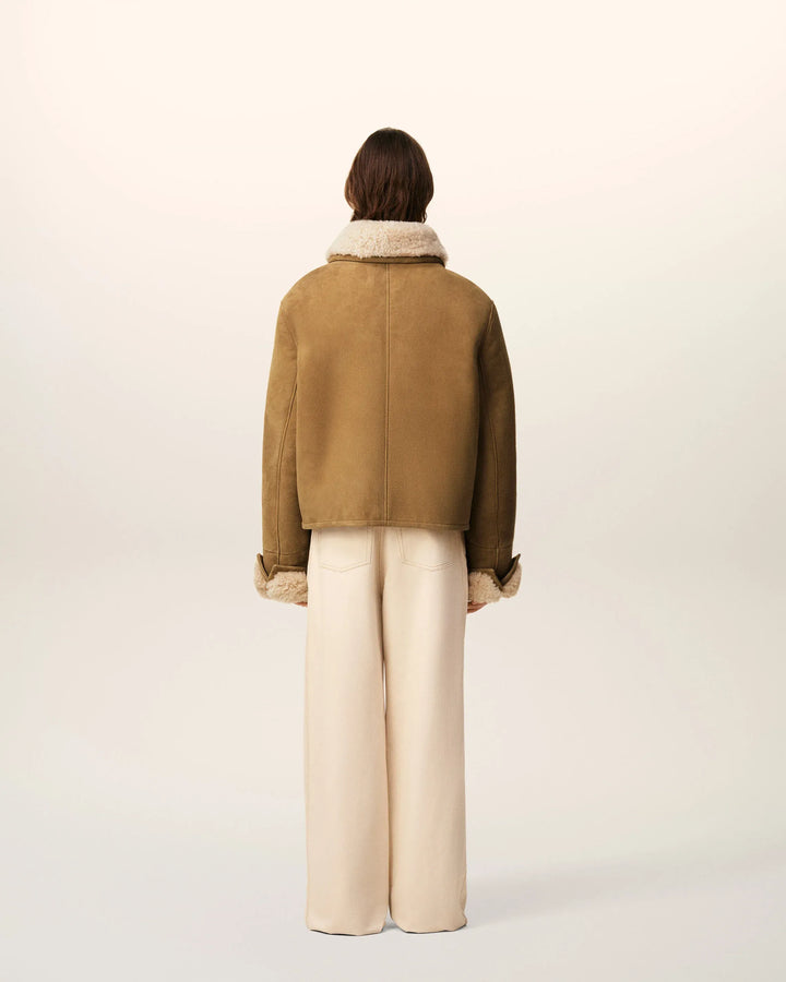 AMI PARIS - Veste Marron Boutonnée en Shearling Camel