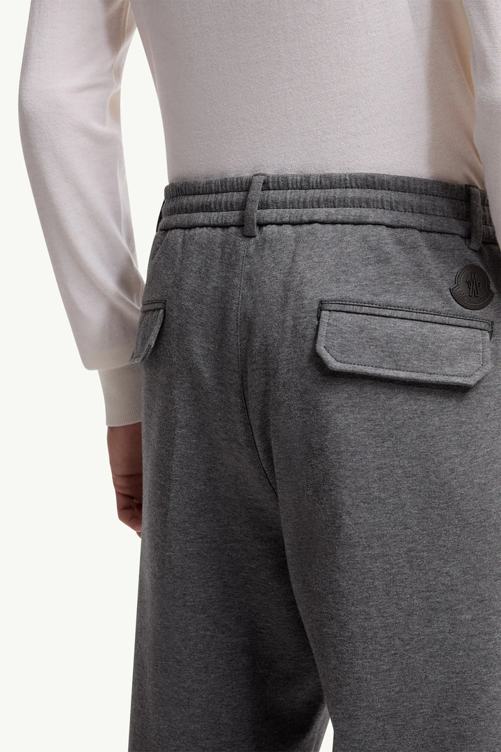 MONCLER - Pantalon en coton mélangé gris