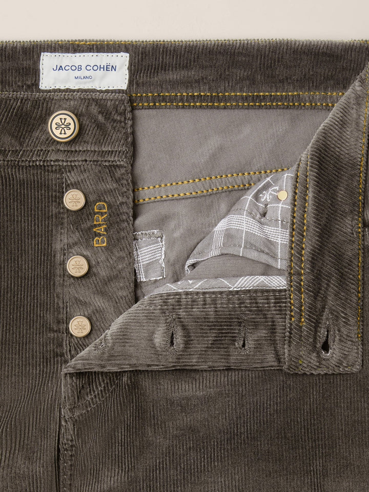 JACOB COHËN - Pantalon Bard Regular-Slim en velours côtelé stretch Taupe - Lothaire