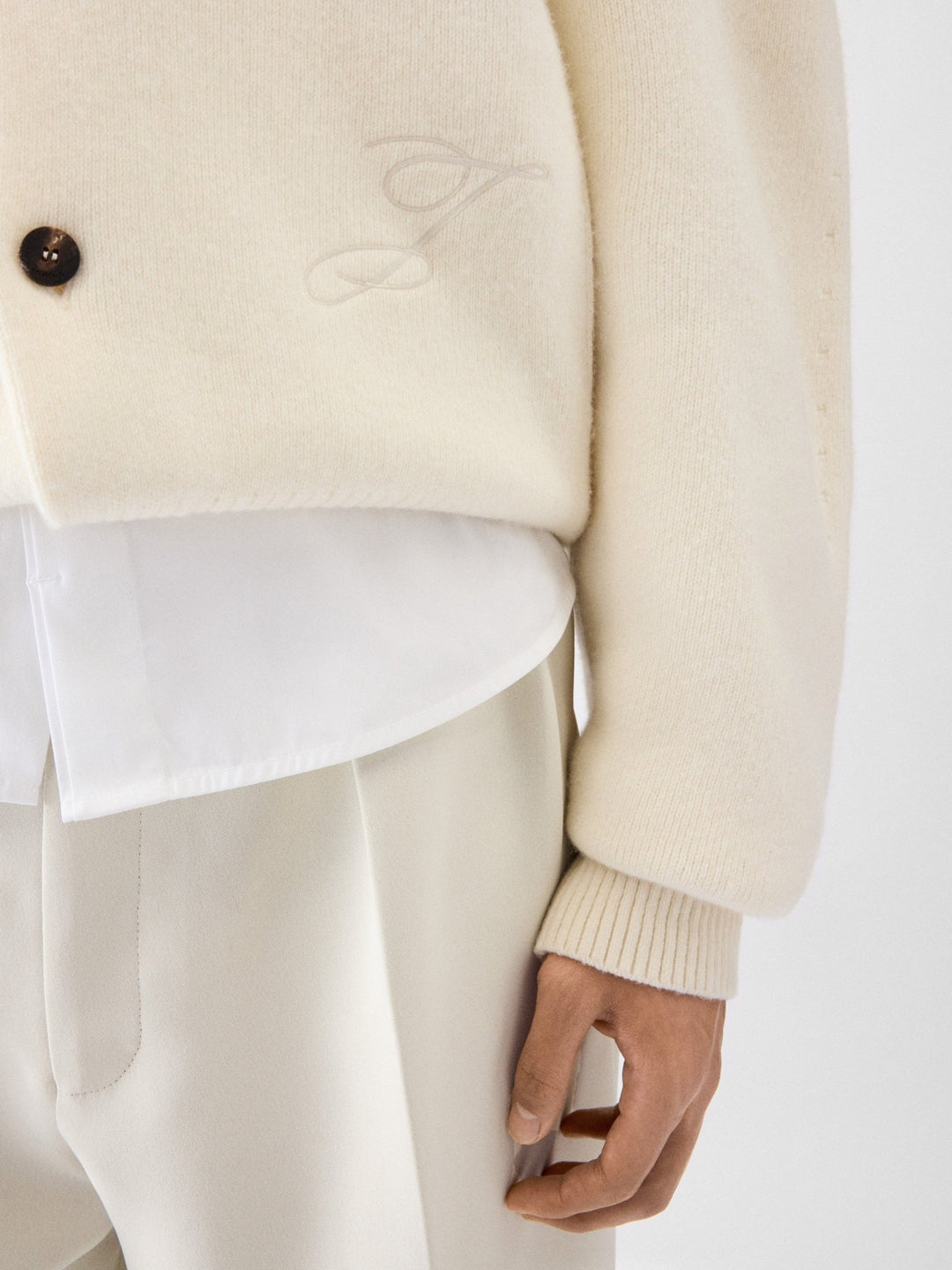 JACQUEMUS - Le Cardigan Pallone Off - White - Lothaire