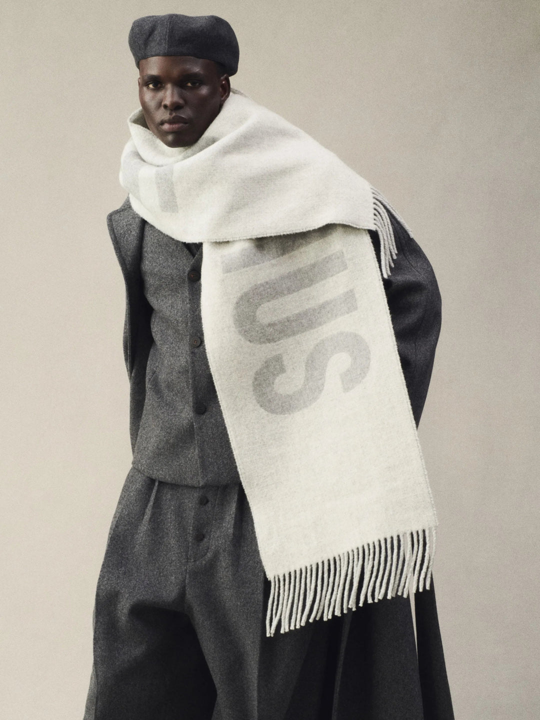 JACQUEMUS - L'écharpe Jacquemus Grey - Lothaire