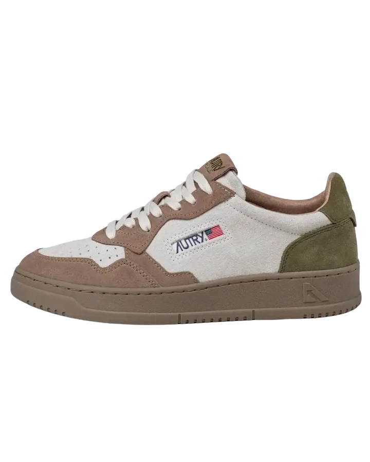 AUTRY - Baskets Medalist Low Tricolor en daim Blanc sable / Vert gris