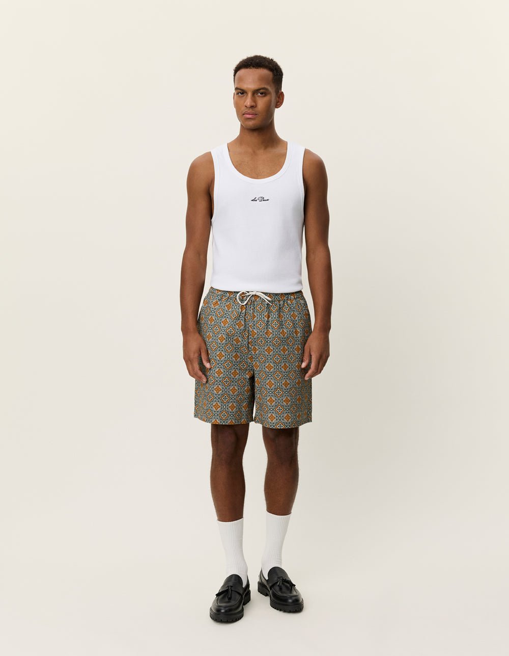 LES DEUX - Harry Arabesque AOP Shorts Vert algue - Lothaire