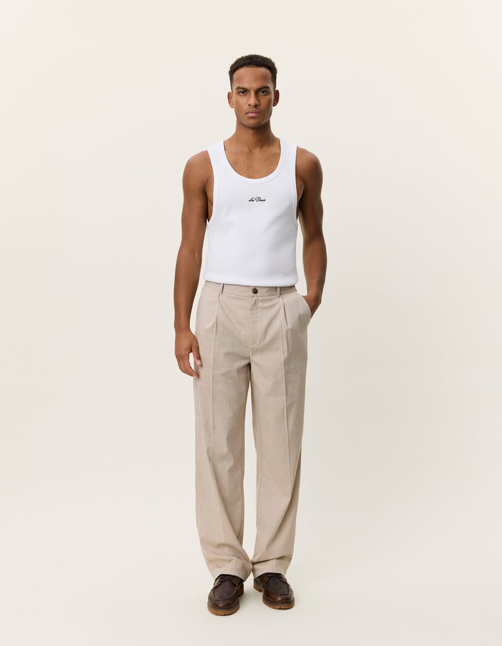 LES DEUX - Reece Pleated Slub Suit Pants Beige sable - Lothaire