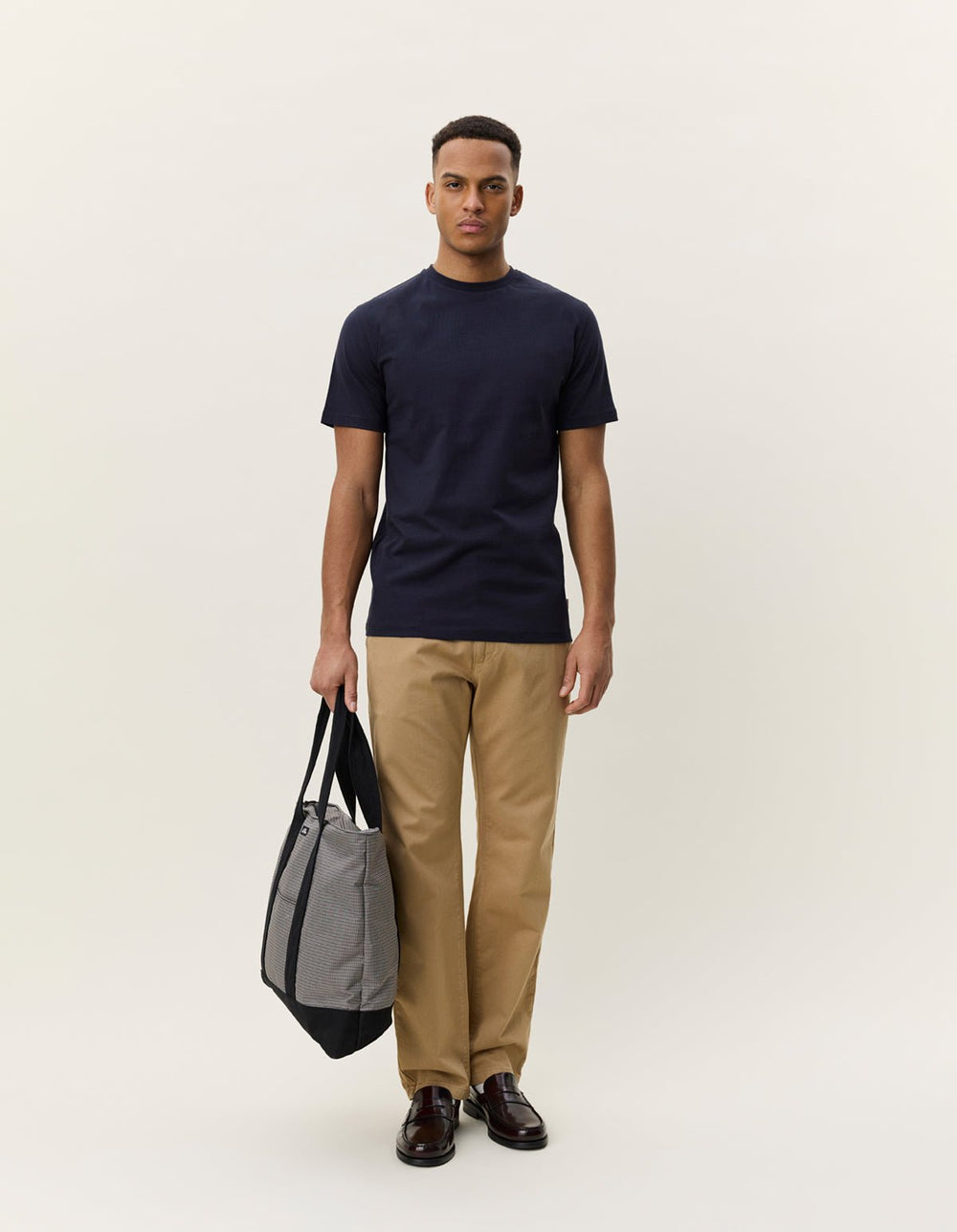 LES DEUX – T-shirt Flower Bleu nuit foncé - Lothaire