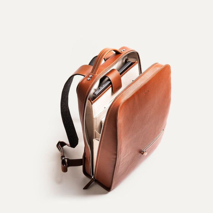 LUNDI PARIS - Sac à dos MARCUS en cuir grainé Cognac - Lothaire