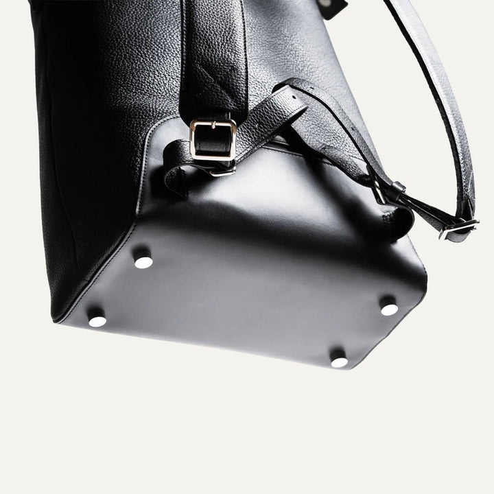 LUNDI PARIS - Sac à dos ROMEO en cuir Noir - Lothaire