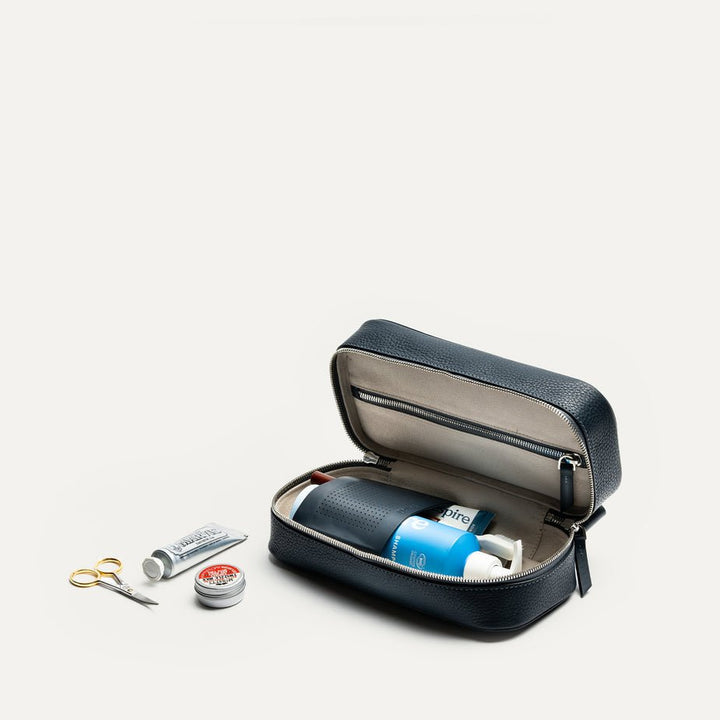 LUNDI PARIS - Trousse de toilette cuir CLARA Marine - Lothaire